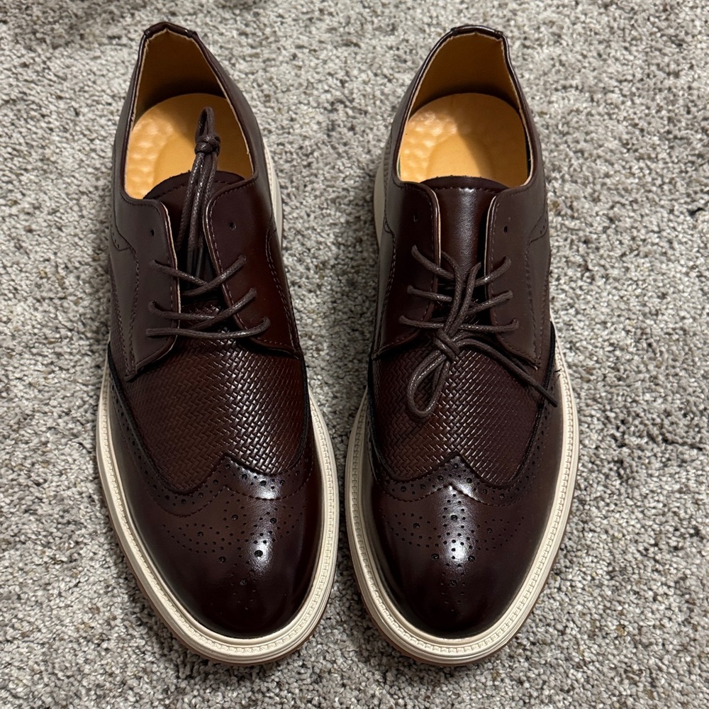 Men's Dark Brown Leather Wingtip Dress Shoes